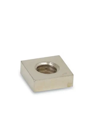 Réduction Ecrou carré M8 pour pied de mat