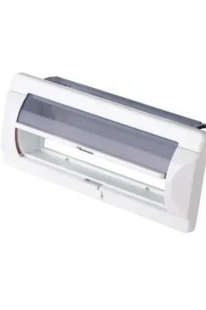 Vente Flash Façade Etanche Boss Marine pour Autoradio MRC10