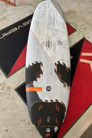 Achetez Aujourd'hui Planche windsurf RRD Firestorm LTD 120L Occasion D